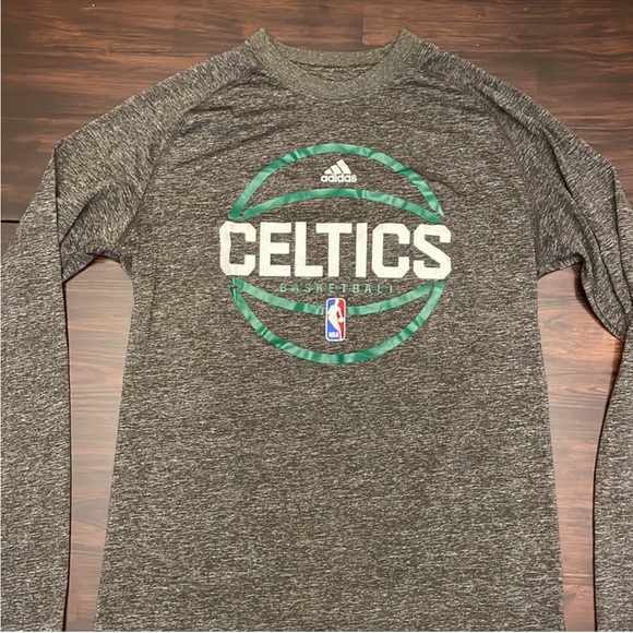 adidas Tops - Adidas Ultimate tee dri fit long sleeve medium Boston Celtics NBA
